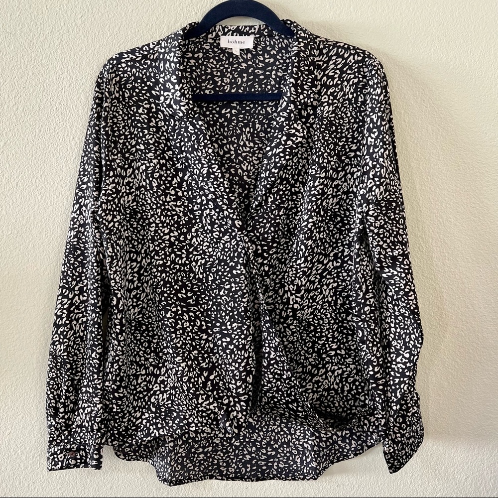 Bohem woman’s high low blouse.  Size large